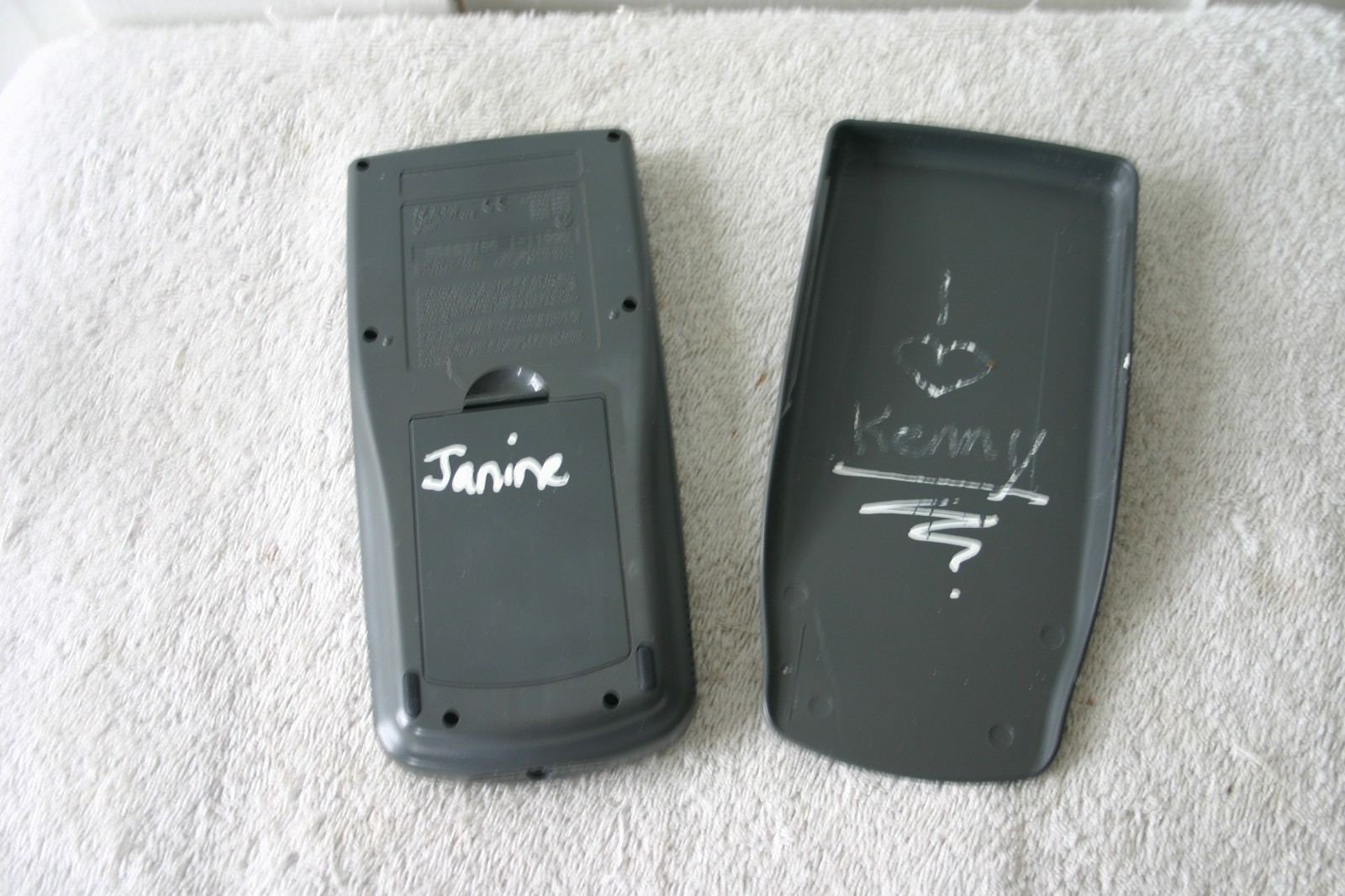 Texas Instruments TI-82 Graphing Calculator With Cover- Tested/Working