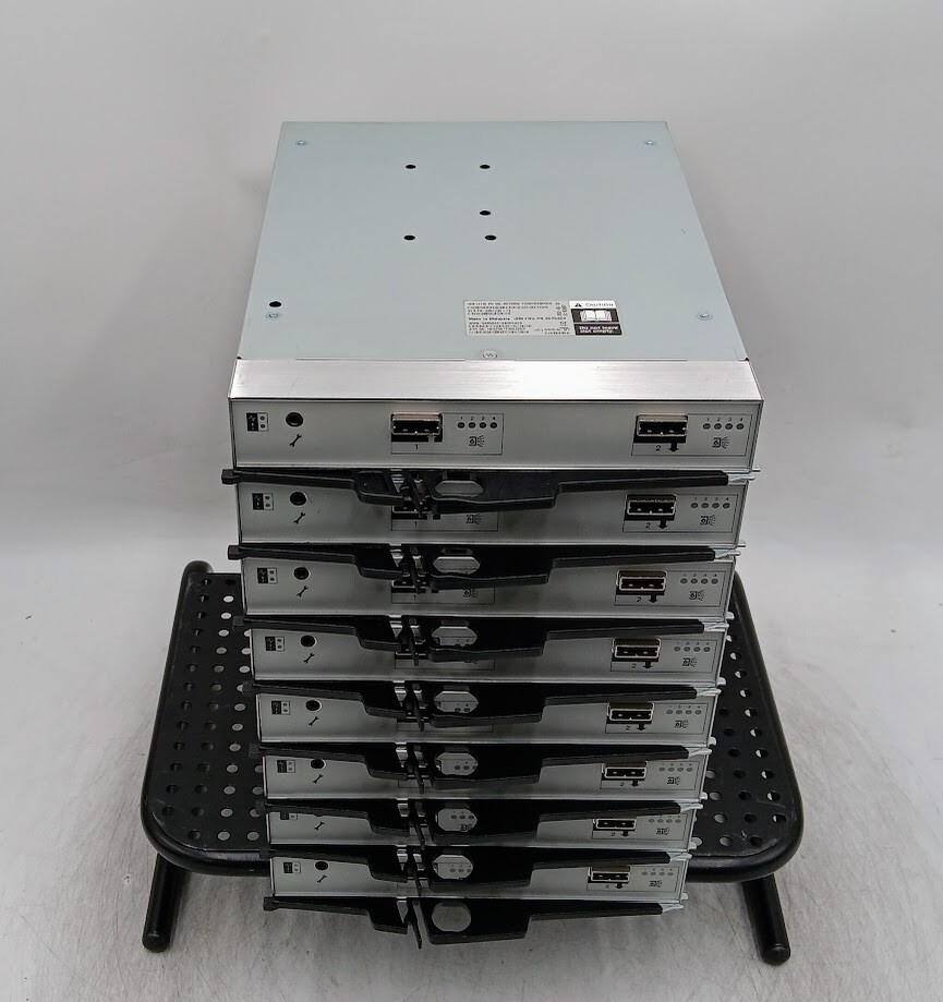 LOT OF 8 IBM 85Y5850 0951735-10 Storwize Enclosure Expansion Canister Module