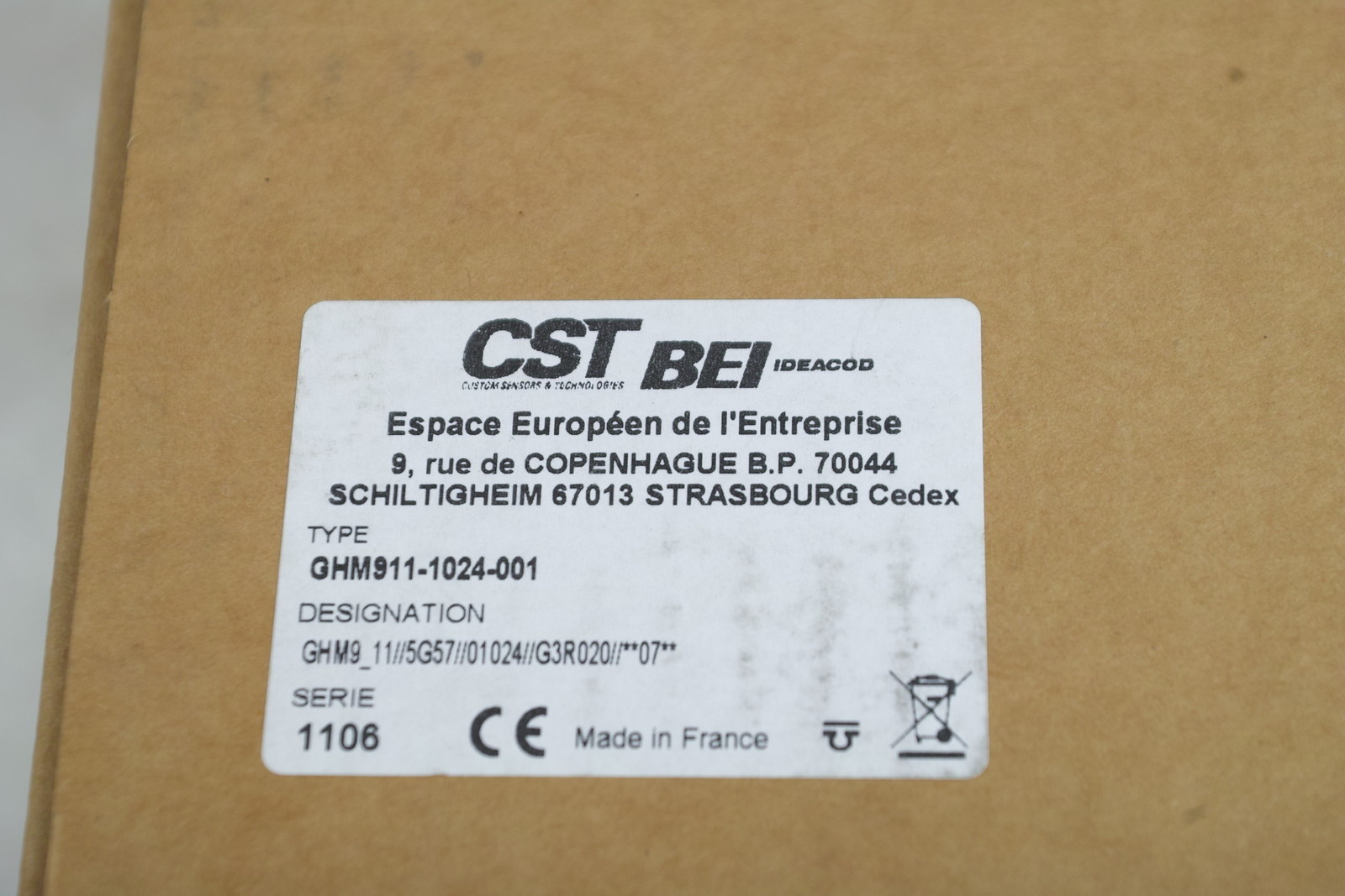 NEW CST BEI ENCODER TYPE GHM911-1024-001 FREE SHIP