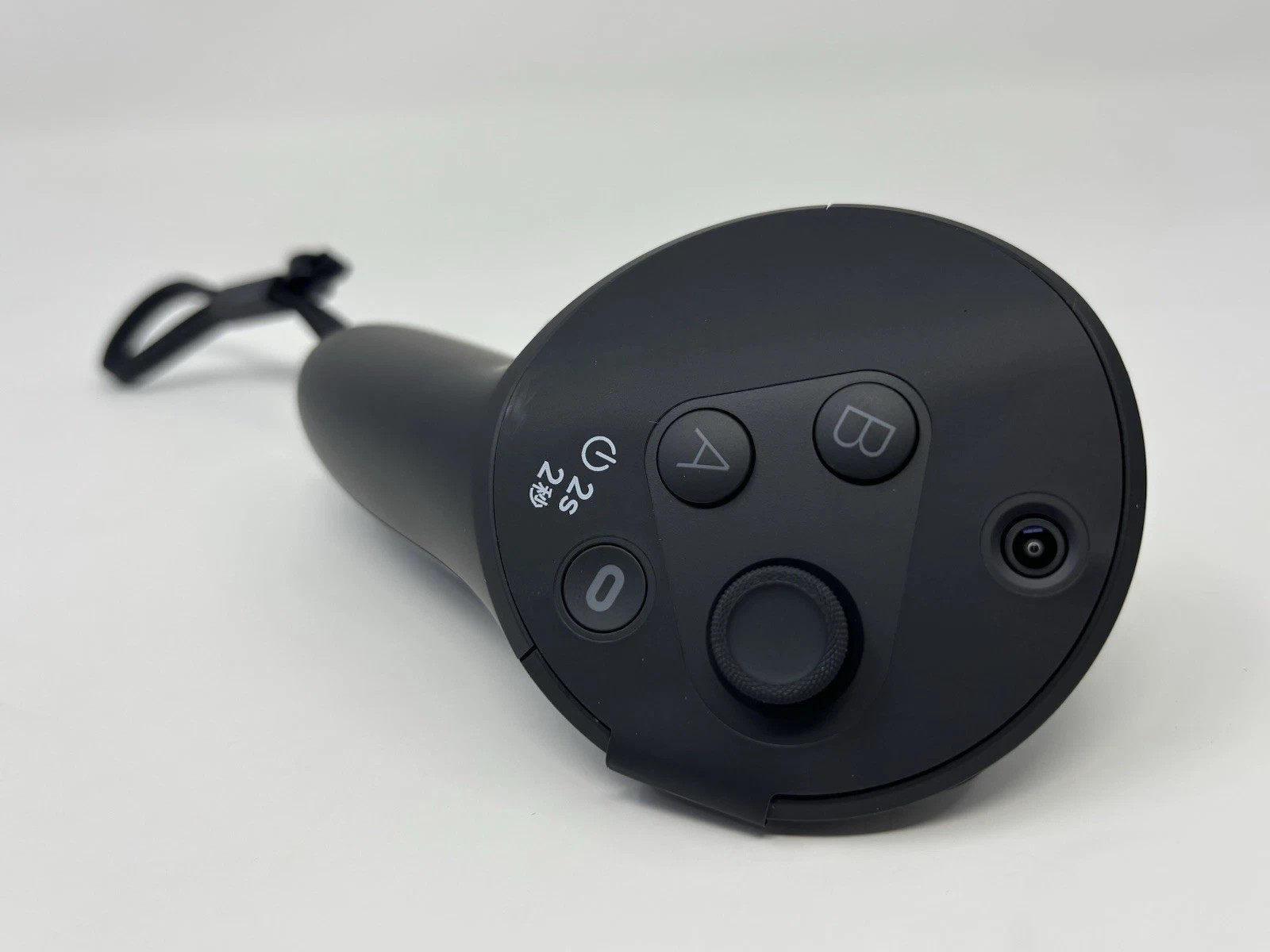 Meta Quest Pro Right Controller VR Handheld Remote Brand New Open Box W/ Charger
