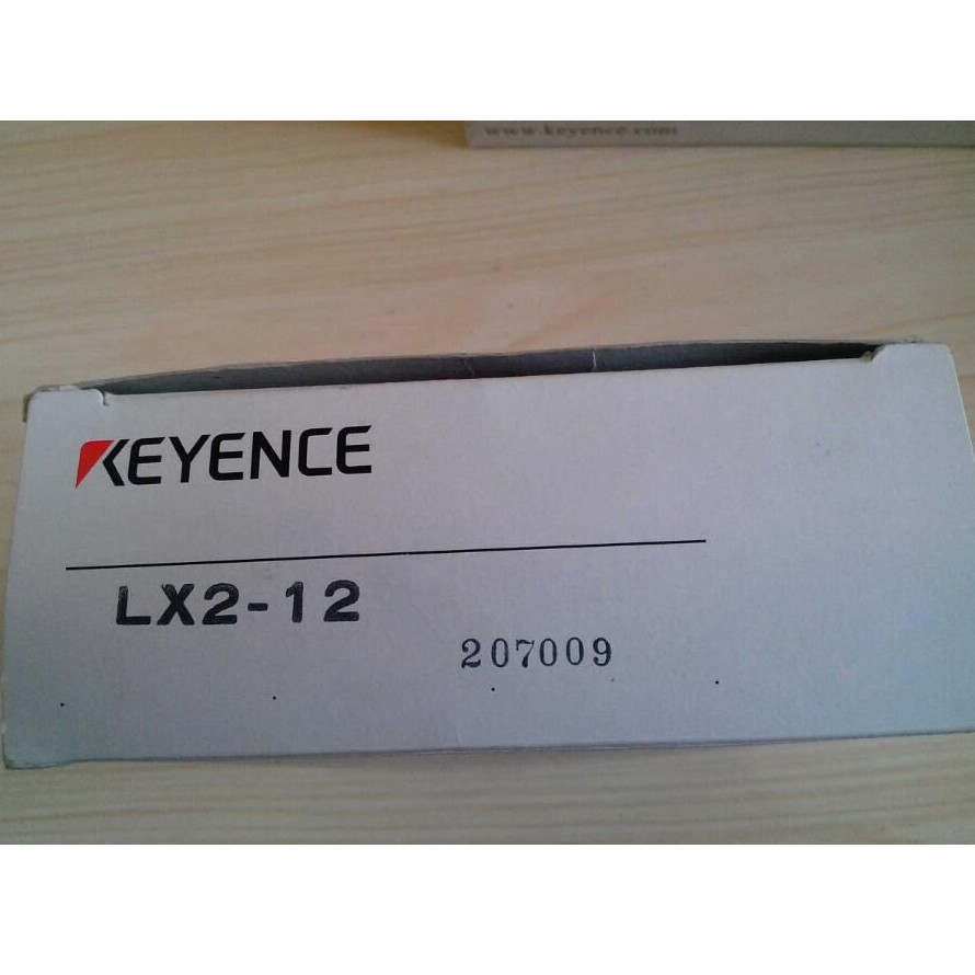 1pc new Keyence LX2-12 Laser sensor head