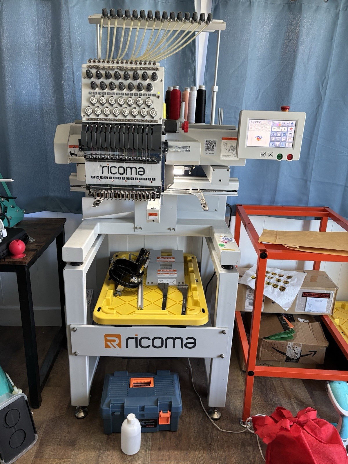 Ricoma MT-1501: 15 needle Single Head Embroidery Machine, Accessories & more!