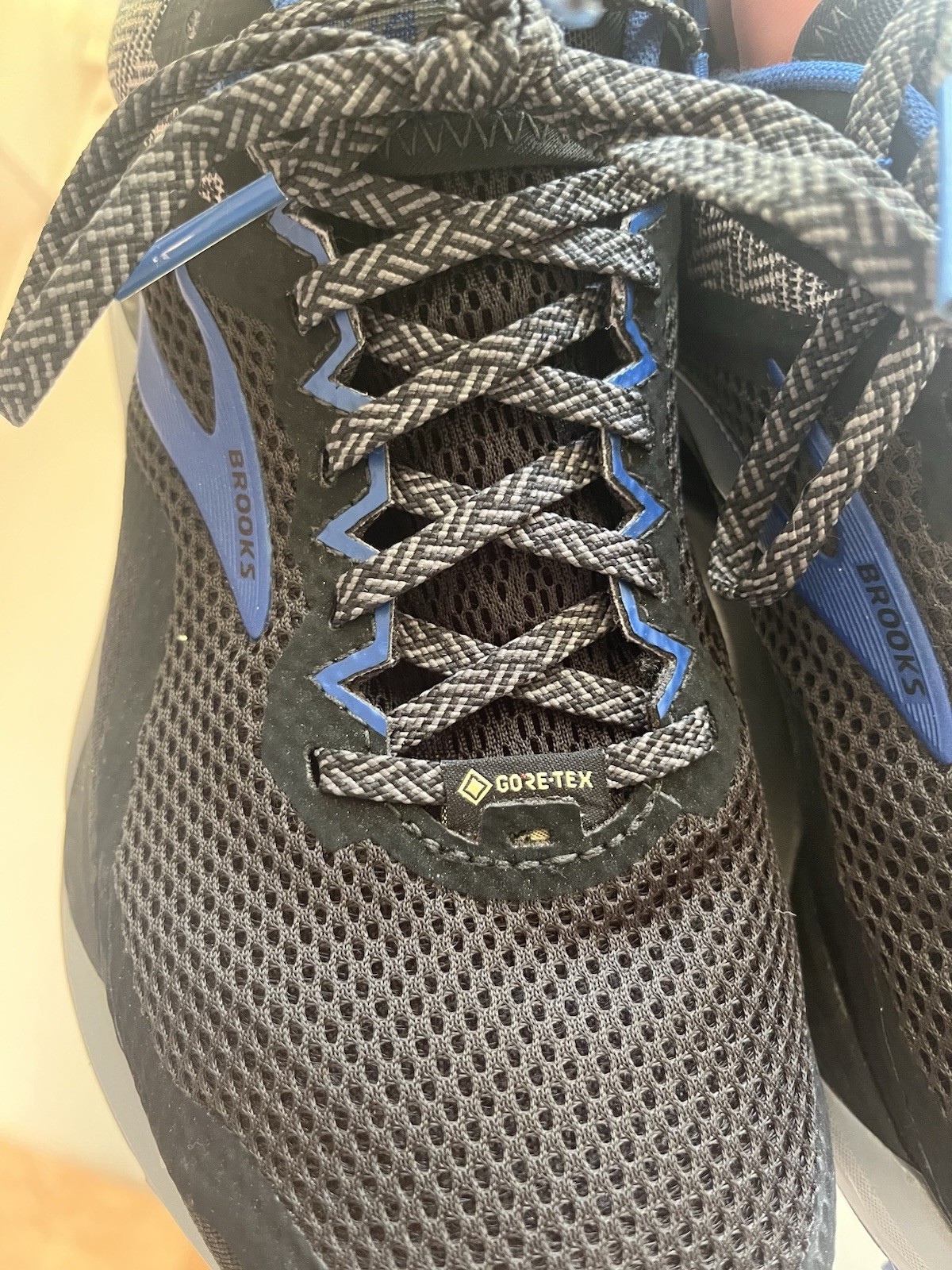 Brooks Cascadia 14 GTX Trail Running Shoes Black Blue Gray Mens Size 8 D