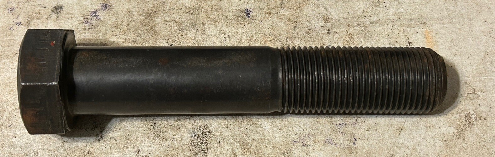 114-723 - A New Bolt For An IH 60, 60L, 70, 70L, 535, 540, 550, 560, 700 Plow
