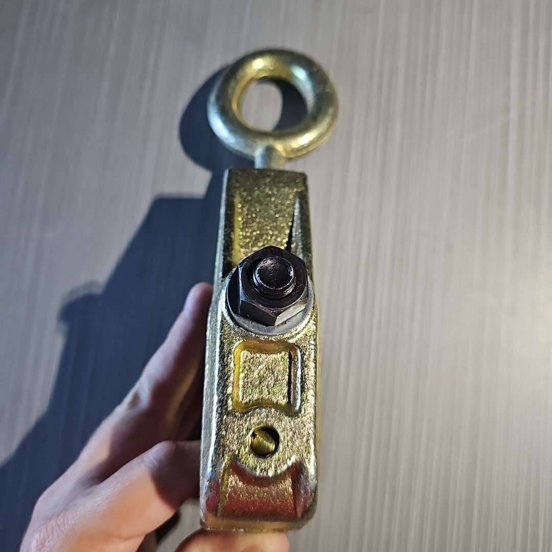 Pull Clamp Self-Tightenin​g Grips Frame Body Repair Puller