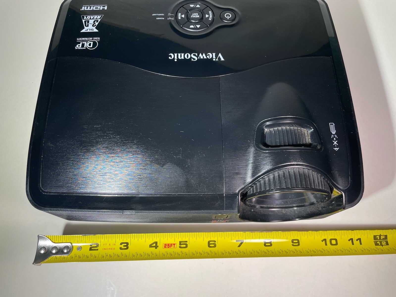 Viewsonic PJD5133 DLP 3D-Ready HDMI / Computer Ready Projector VS14112 NO REMOTE