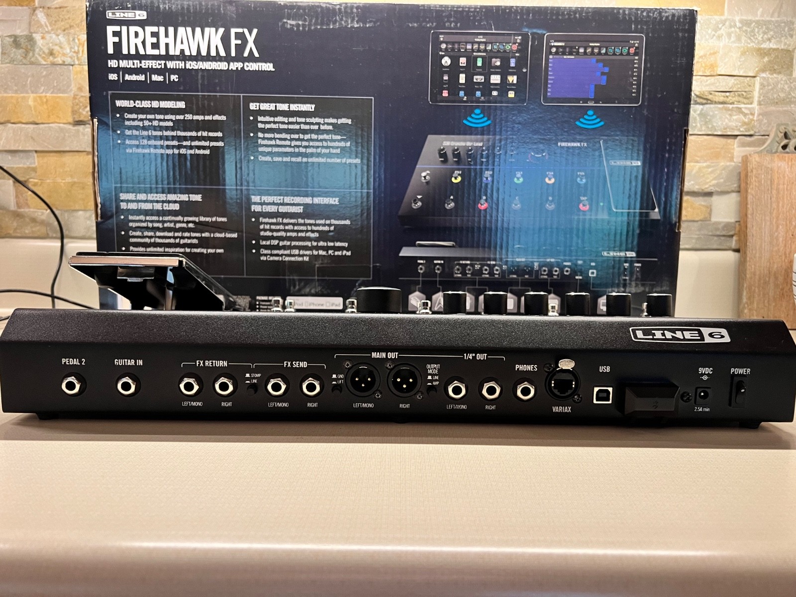 Line 6 Firehawk FX Multi-Effects Guitar Effect Pedal w/Original Box