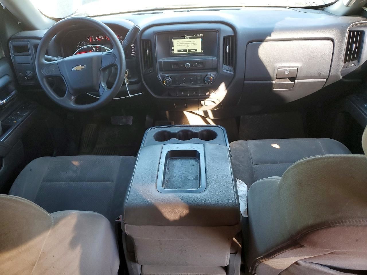 SILVRDO15 2016 Glove Box 4988911