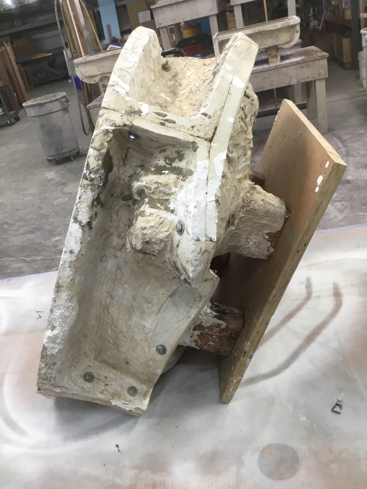 Architectural Shield Mold For Concrete And Plaster