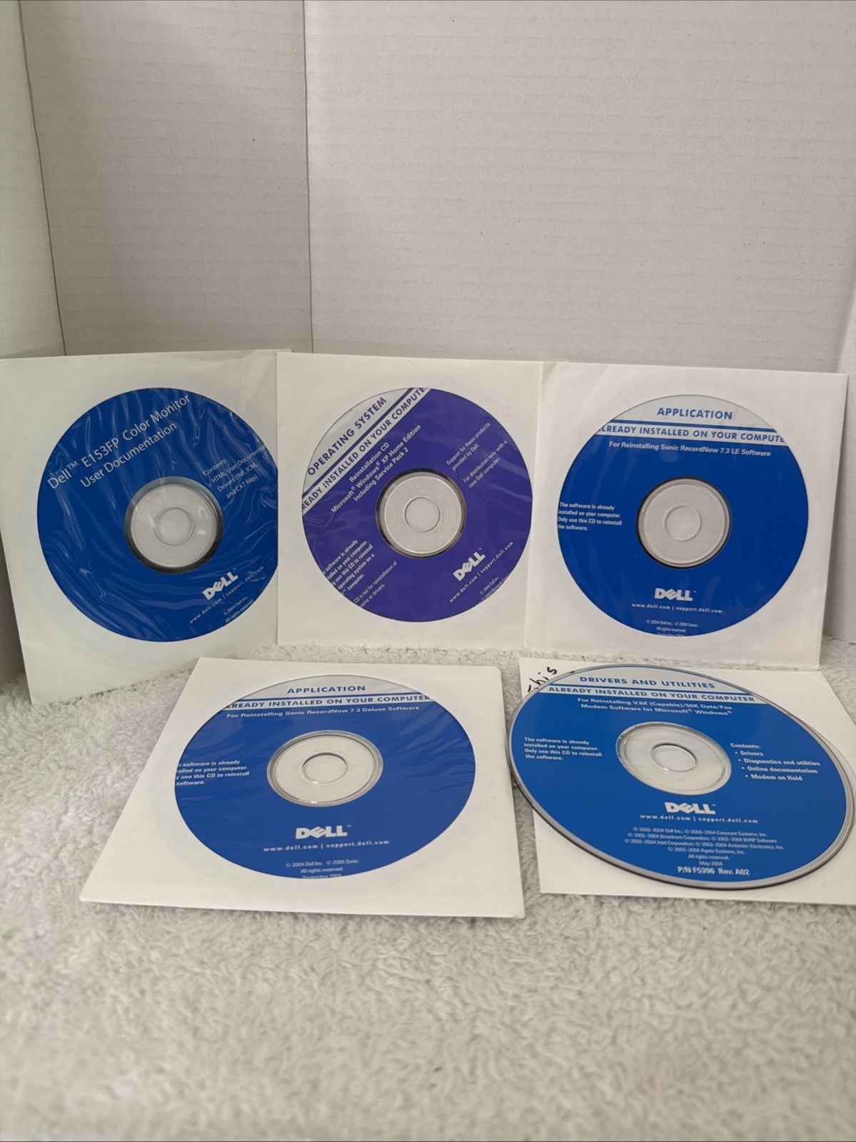 Microsoft Windows XP Professional Service Pack 2 Dell Reinstallation Discs Lot 5