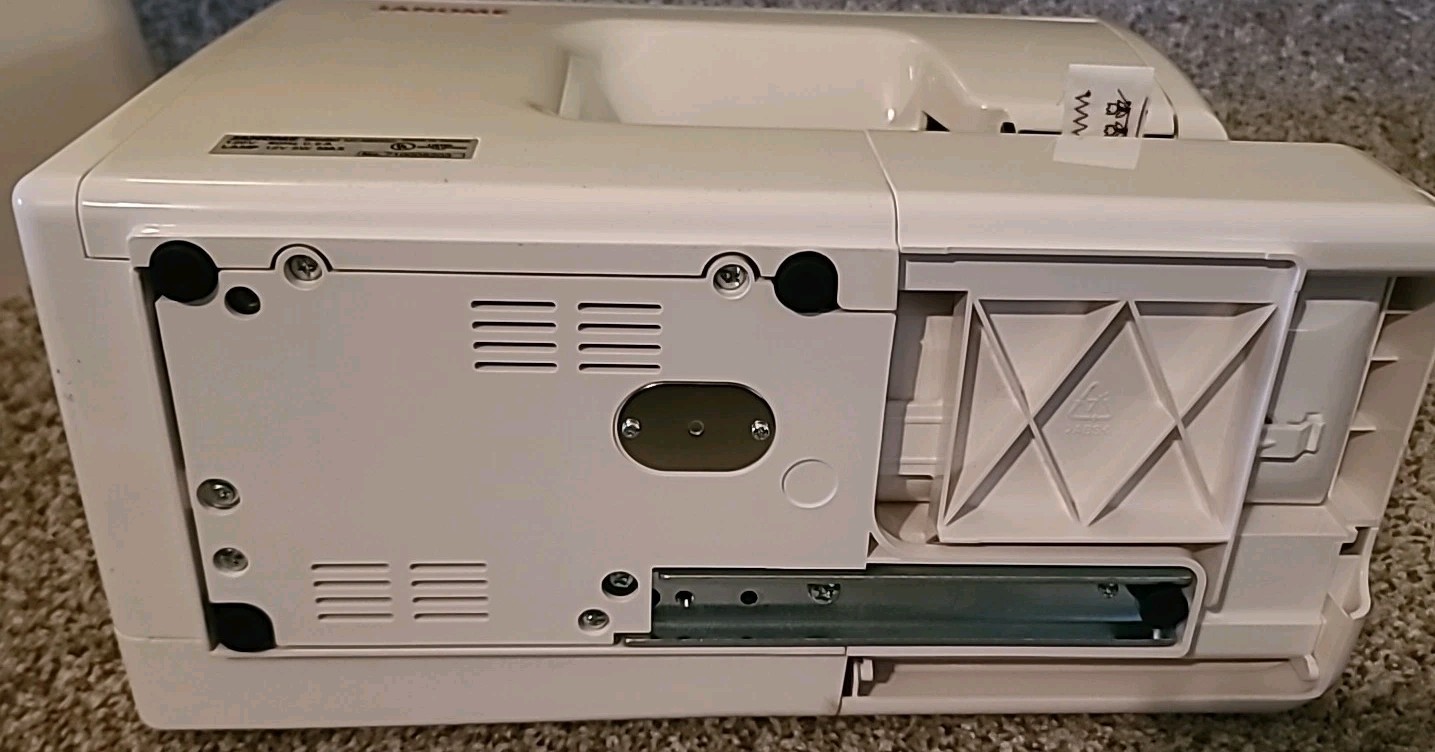 Janome Memory Craft 4900 QC Computerized Sewing & Quilting Machine