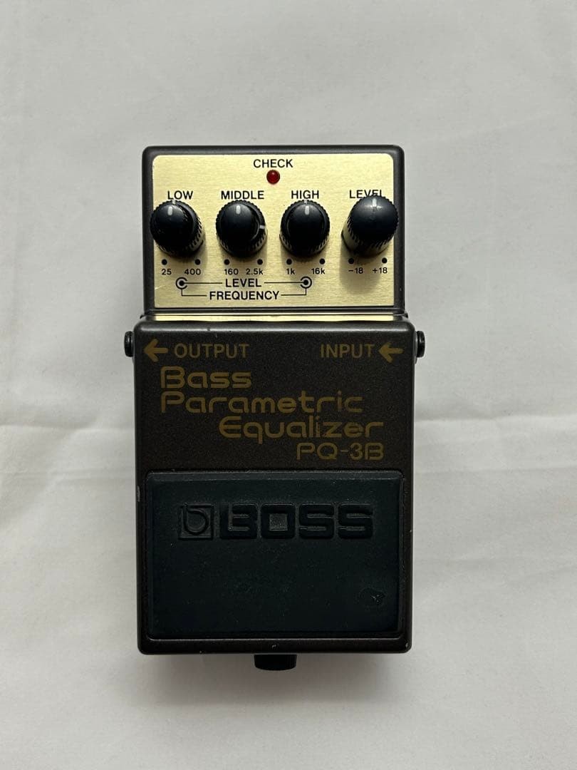 BOSS PQ-3B Bass Parametric Equalizer Vintage Effects Pedal