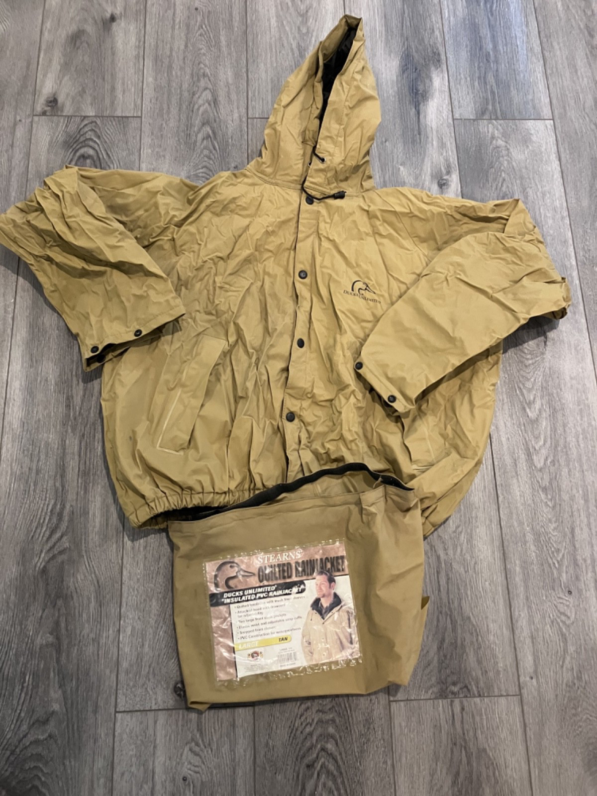 Ducks Unlimited Insulated PVC RainJacket Stearns; Hunting Coat in Bag Easy Carry