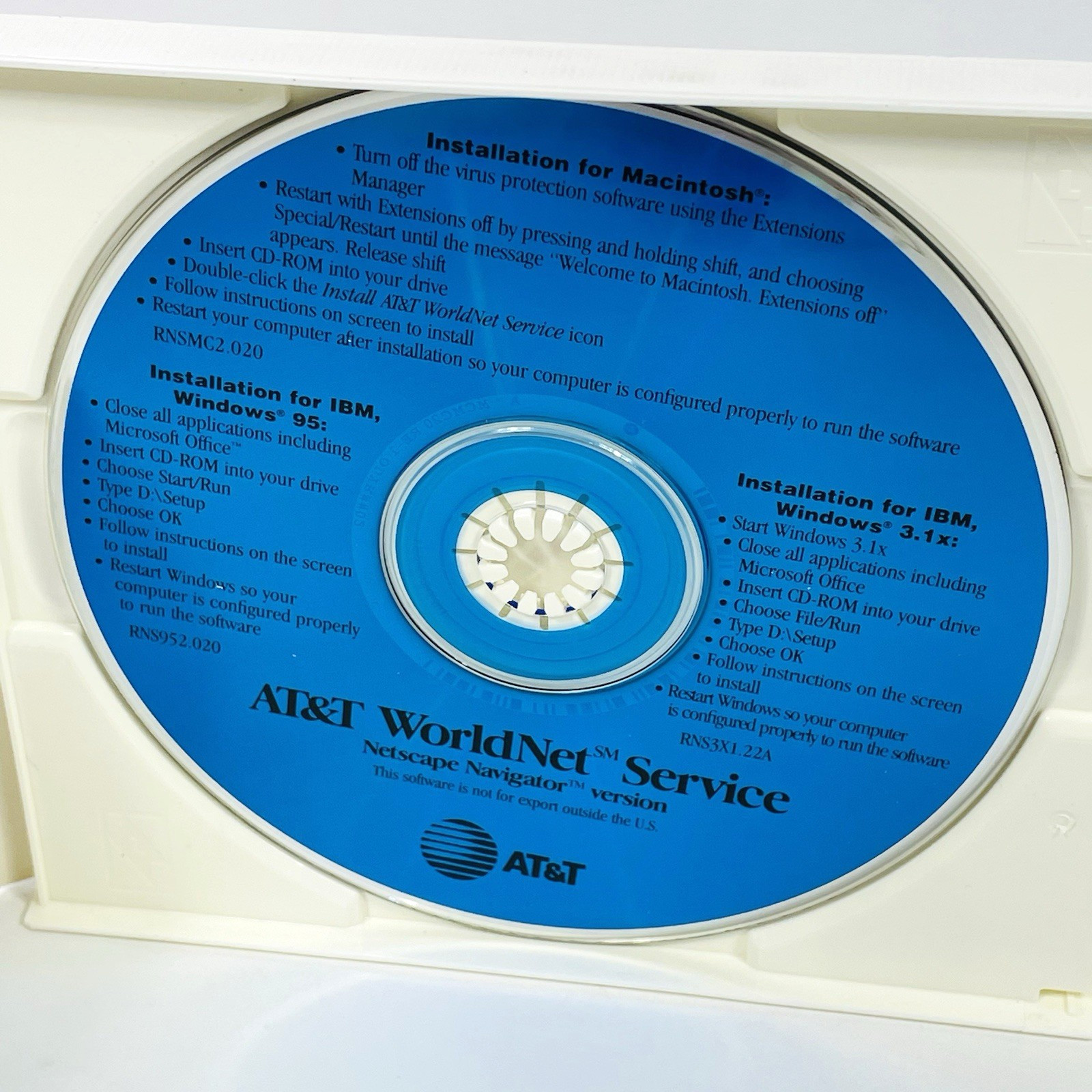 AT&T WorldNet Service CD-ROM Internet access Windows 95/Mac Netscape Navigator