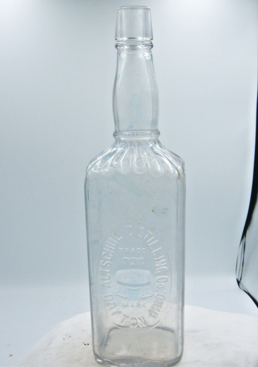 PA2 - 1910's Altschul Distilling Co Dayton OH 11 3/4" CLEAR Quart Whiskey Bottle