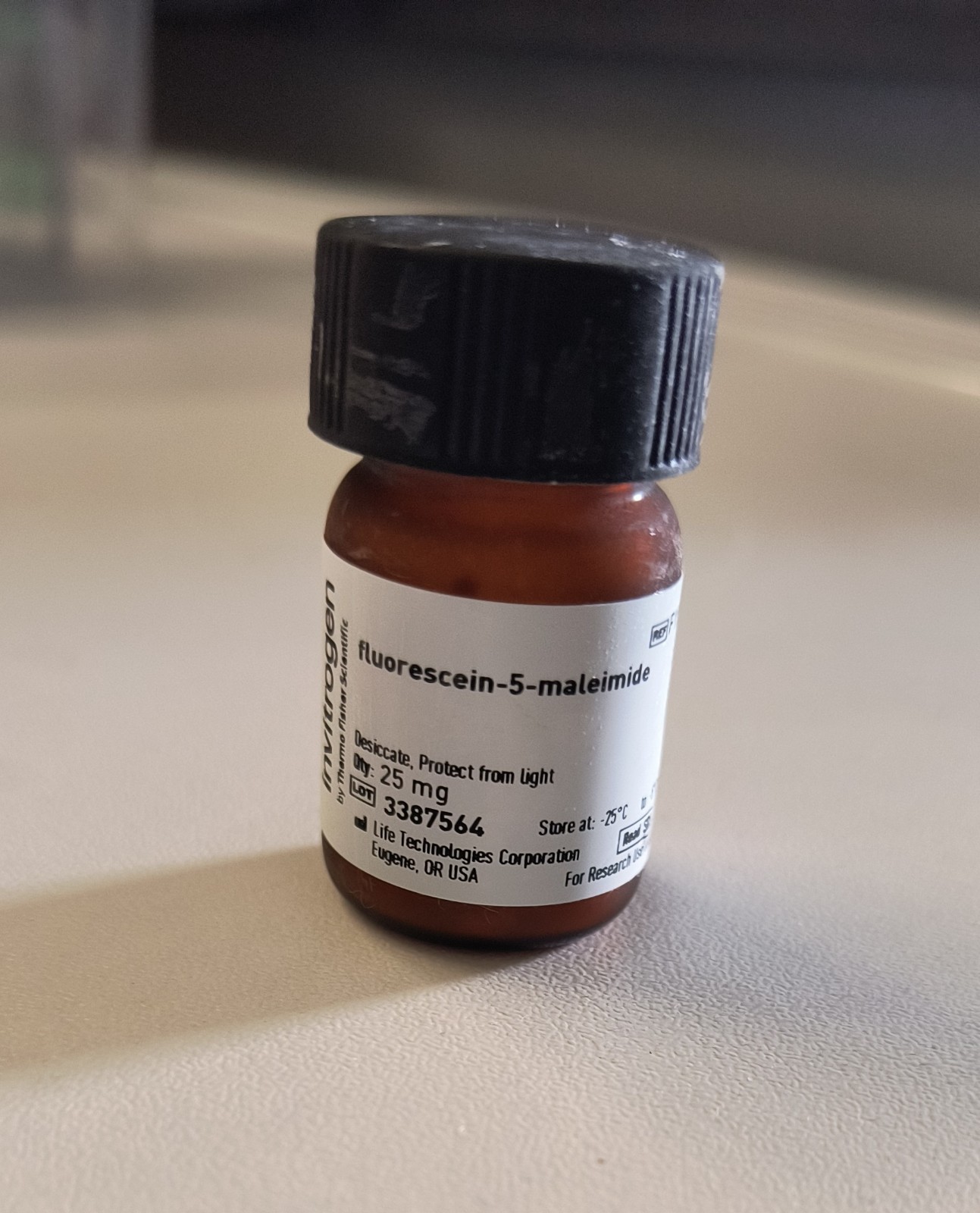 Fluorescein-5-Maleimide, Thermo F150, 25 mg, cysteine green fluorophore label