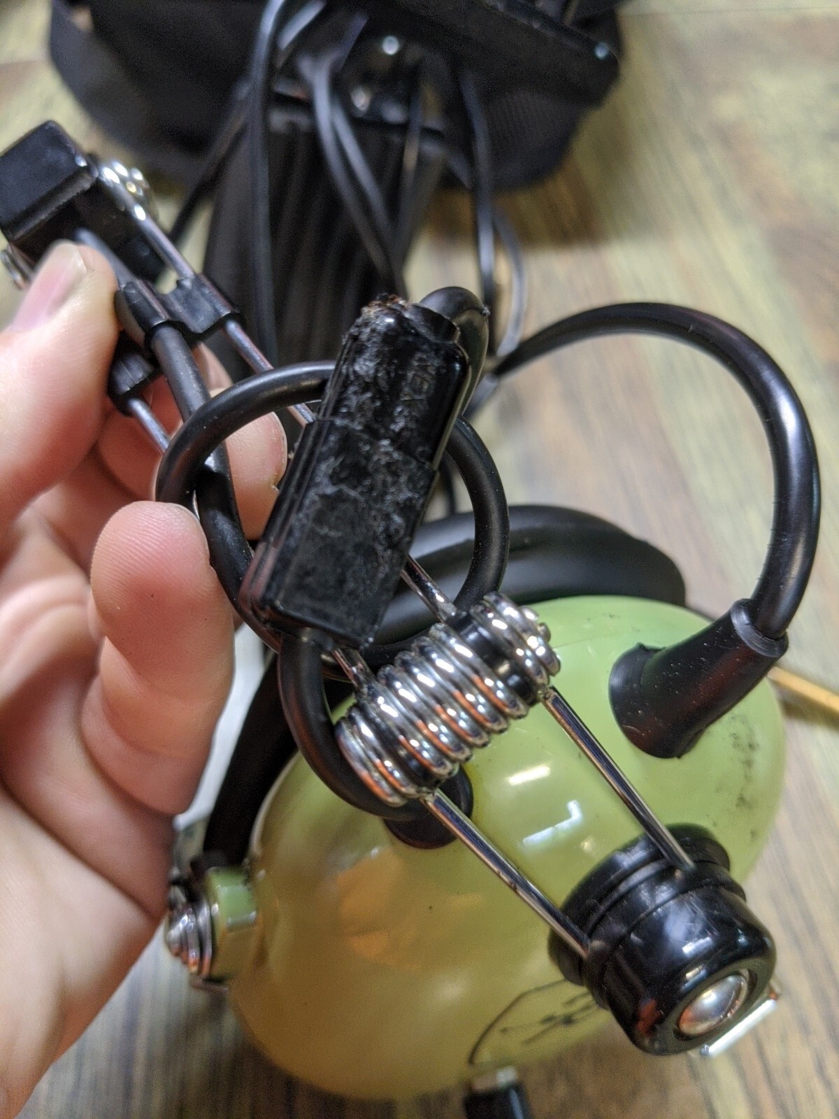 David Clark Model H10-91 Aviation Headset SEE DESCRIPTION