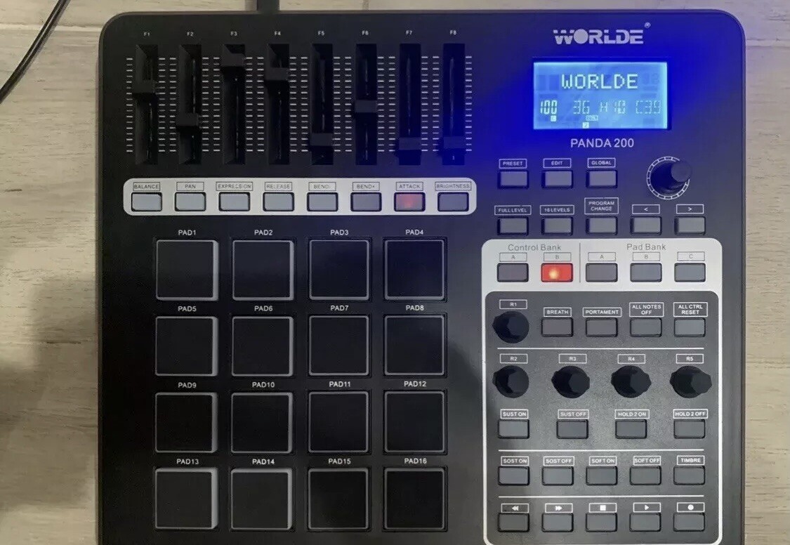 Worlde Panda 200 Midi Keyboard Mini Pad Controller 16 Drum Pads Usb Cable