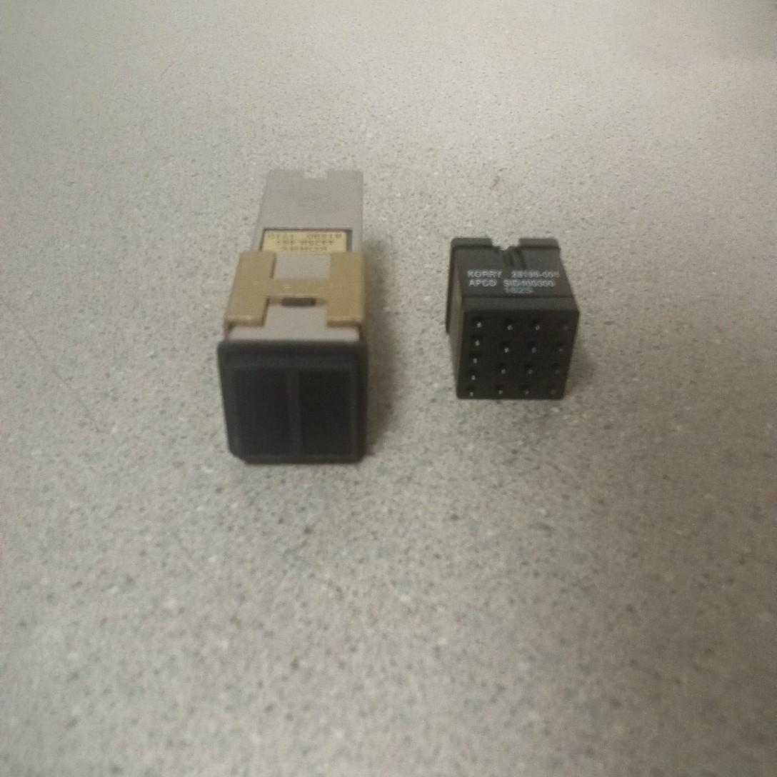 KORRY Aviation Push Button Switch 44258-481 + 28196-001