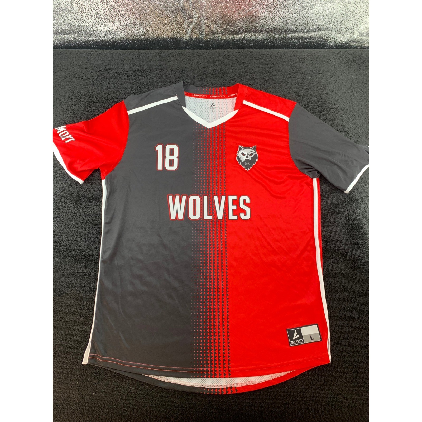 BSN Sports Adult Mens Wolves Basketball Jersey Size L Red Black 18