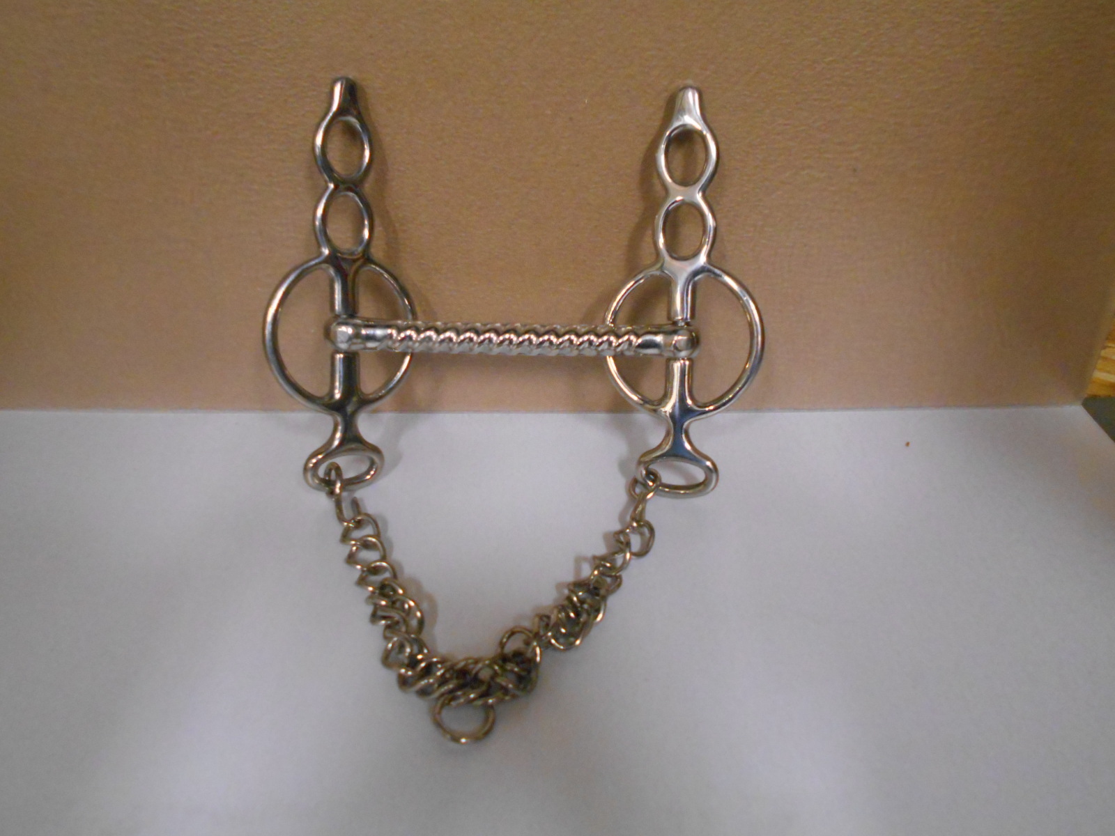 Horse Mouth Bit With Chain 5" Center Bar