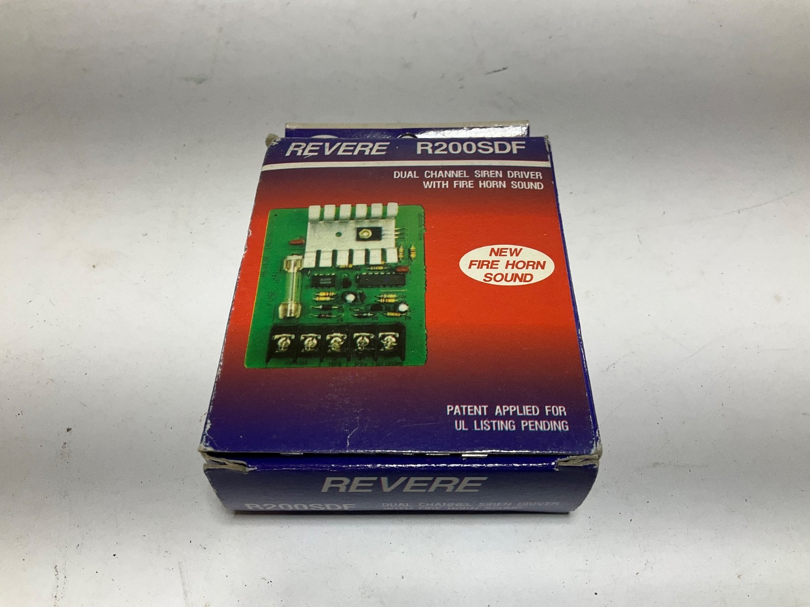 Revere R200SDF DUAL CHANNEL SIREN DRIVER w/ FIRE HORN SOUND  *** New in Box ***