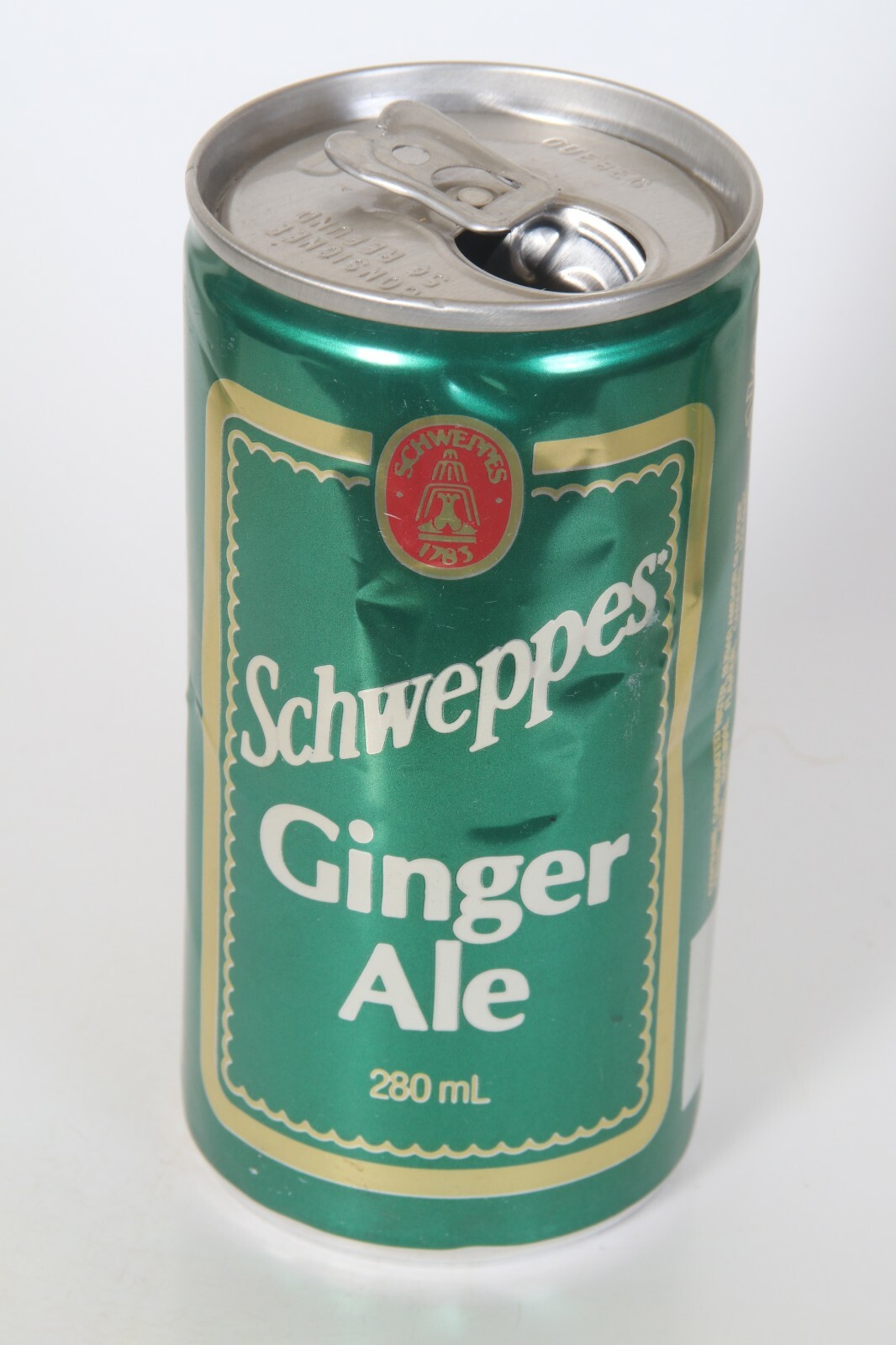 Schweppes Ginger Ale soda can - 280ml