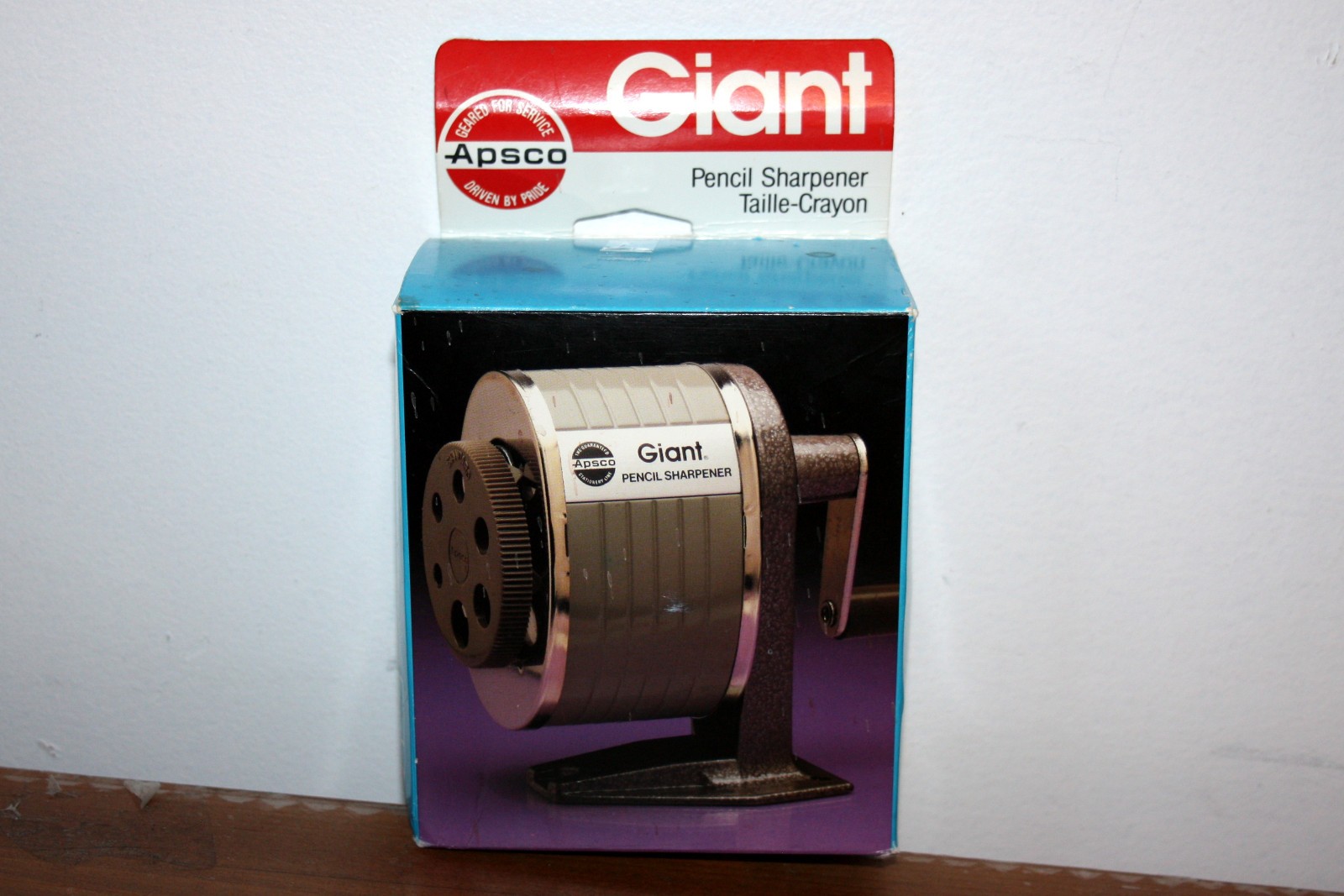 Vintage Apsco Giant Manual 6-Hole Pencil Sharpener Wall/Desk Mount NOS NEW