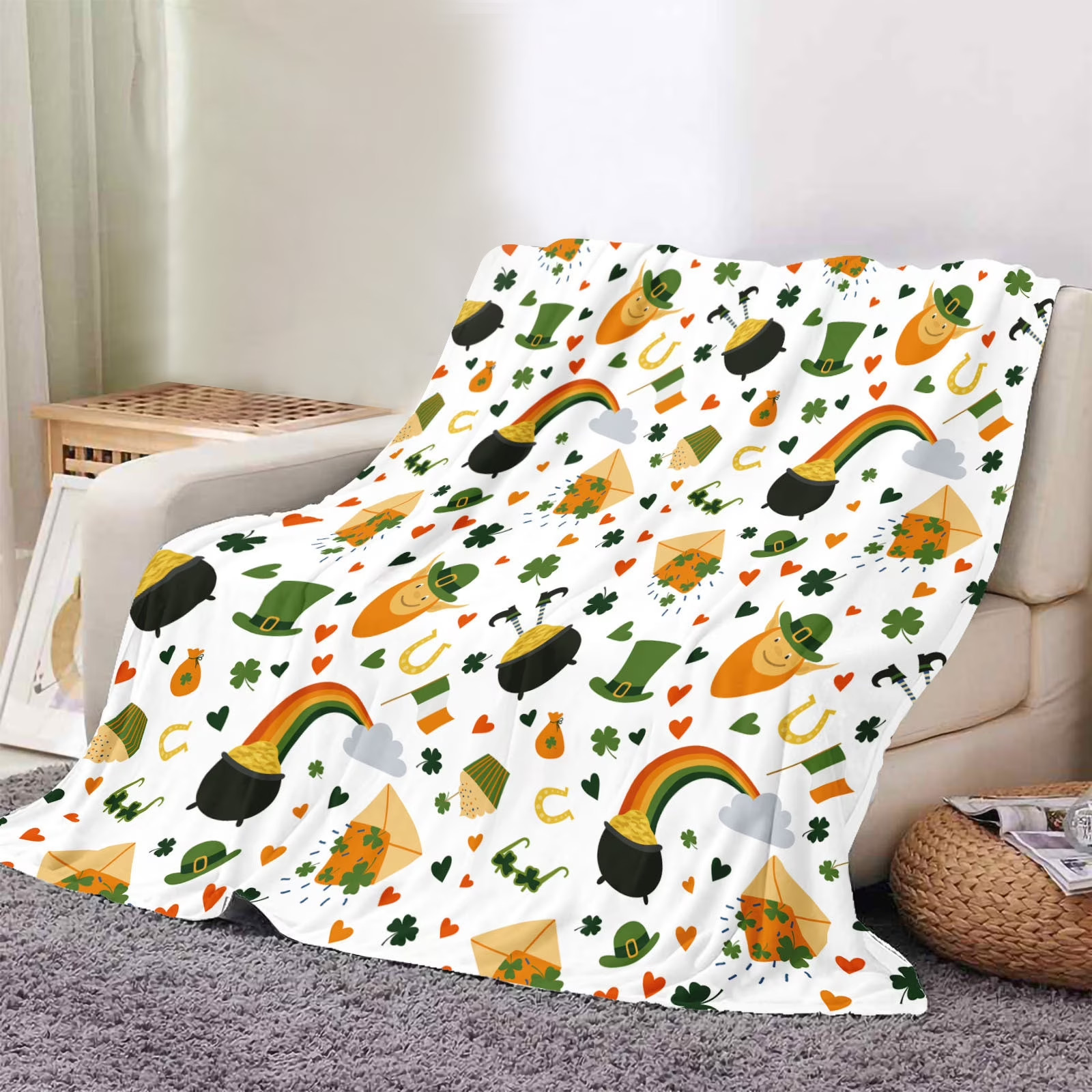 St. Patrick’s Day US Sherpa Blanket Soft Warm Green Shamrock Throw