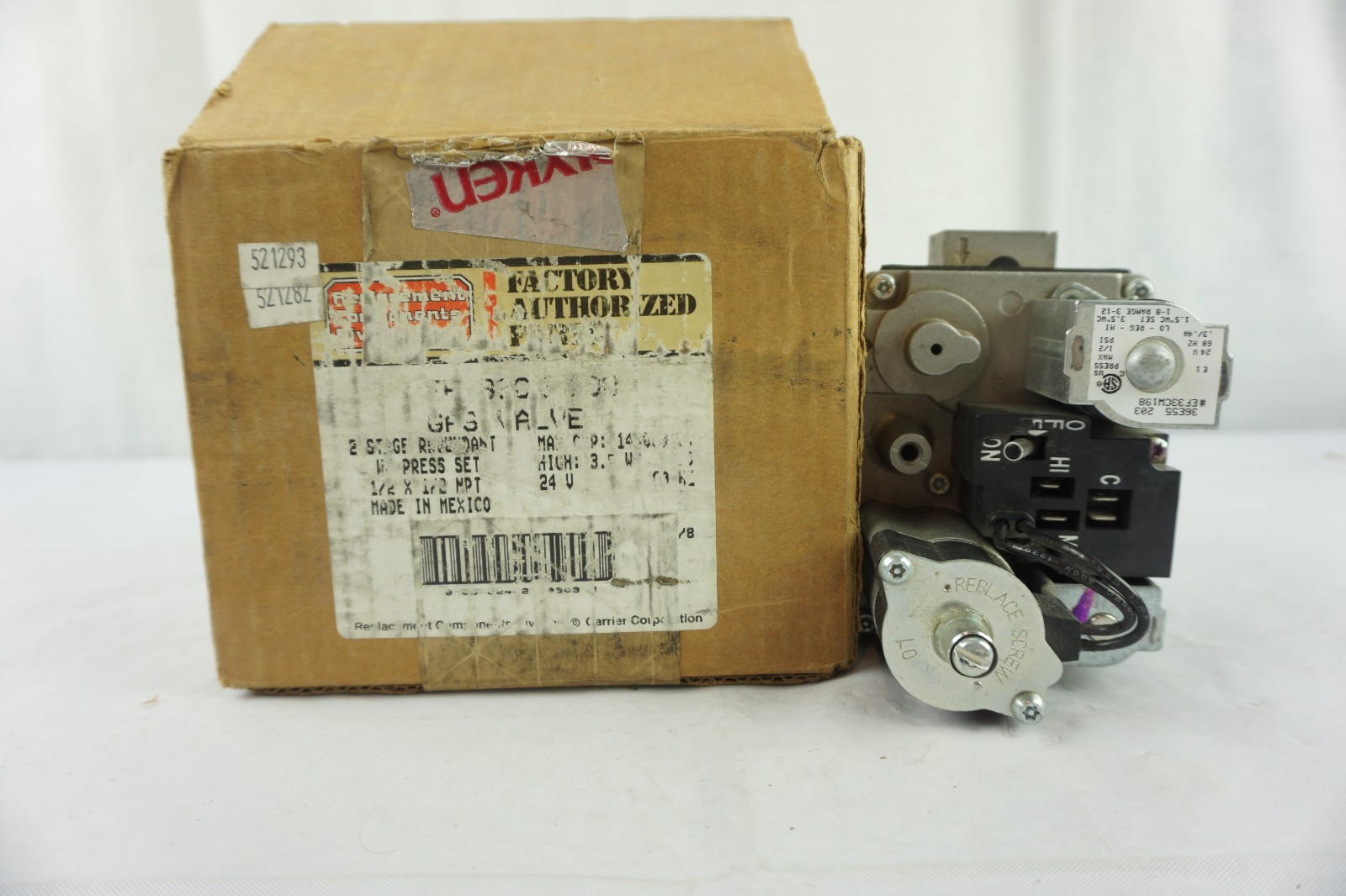 Carrier EF33CW198 Furnace Gas Valve NEW NOS