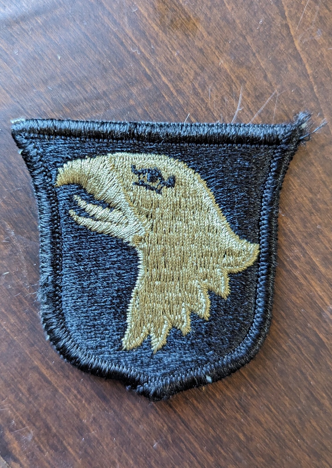 US ARMY 101ST AIRBORNE DIVISION SCREAMING EAGLE Subdued Hook & Loop Patch