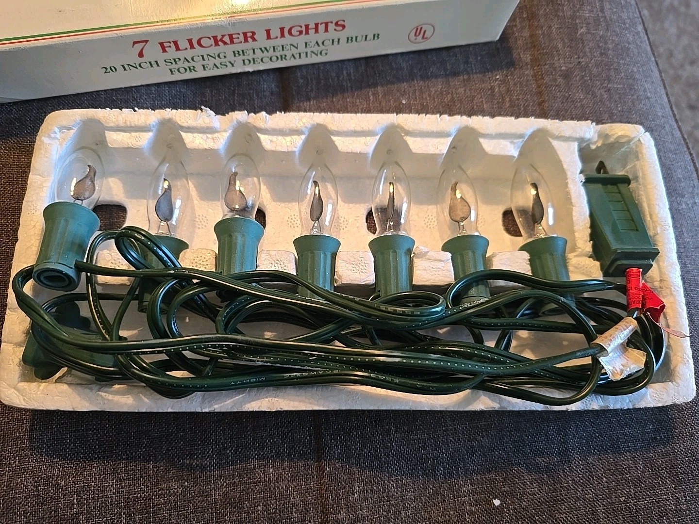 Vintage Christmas Flicker Light Flame Bulbs String Set 7 Light Set