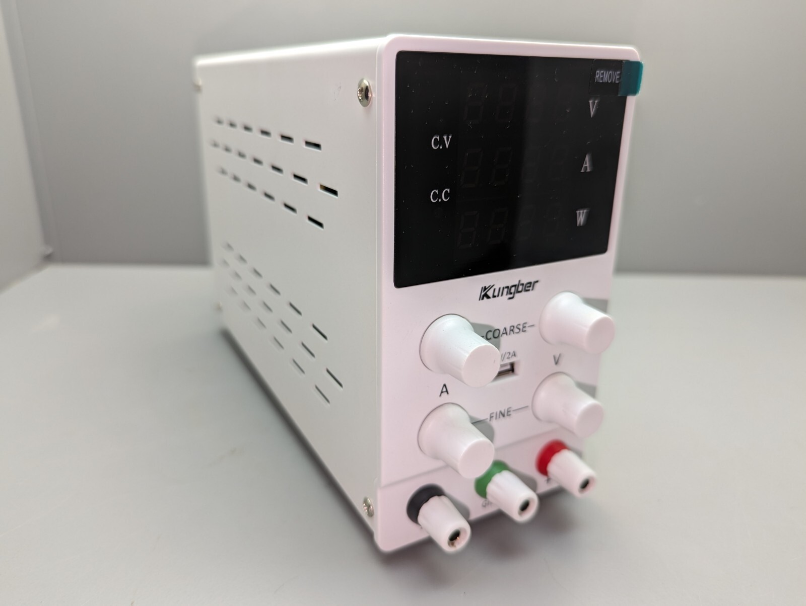 Kungber SPS3010 DC Power Supply