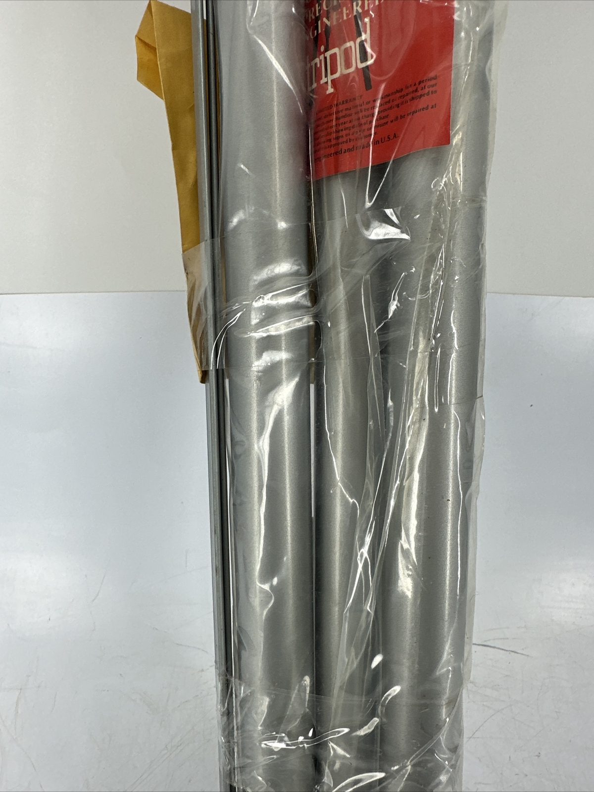 Star D Silver Professional Precision Engineered Tripod D-26