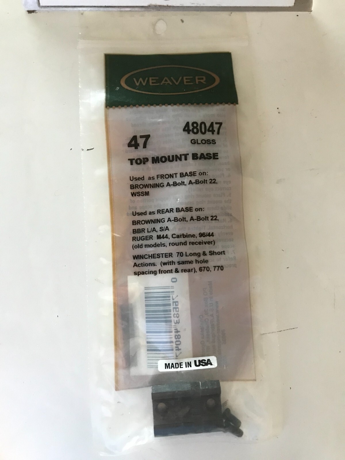 Weaver 47 48047 Gloss top mount base with screws