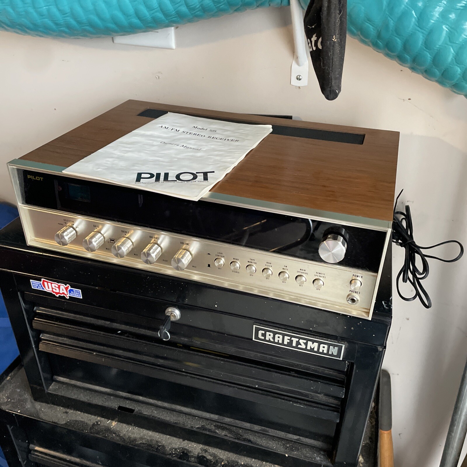 Pilot 525 Stereo Receiver With Manual