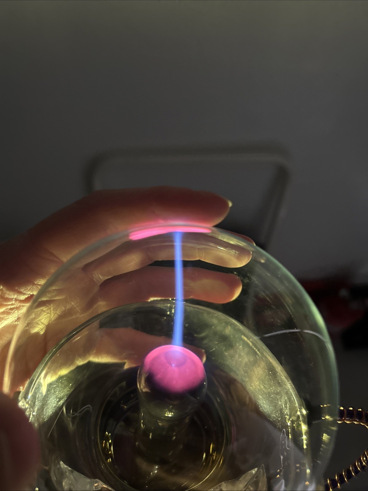 Hyde and EEK! Electropathic Vessel LED Plasma Ball Skull Halloween