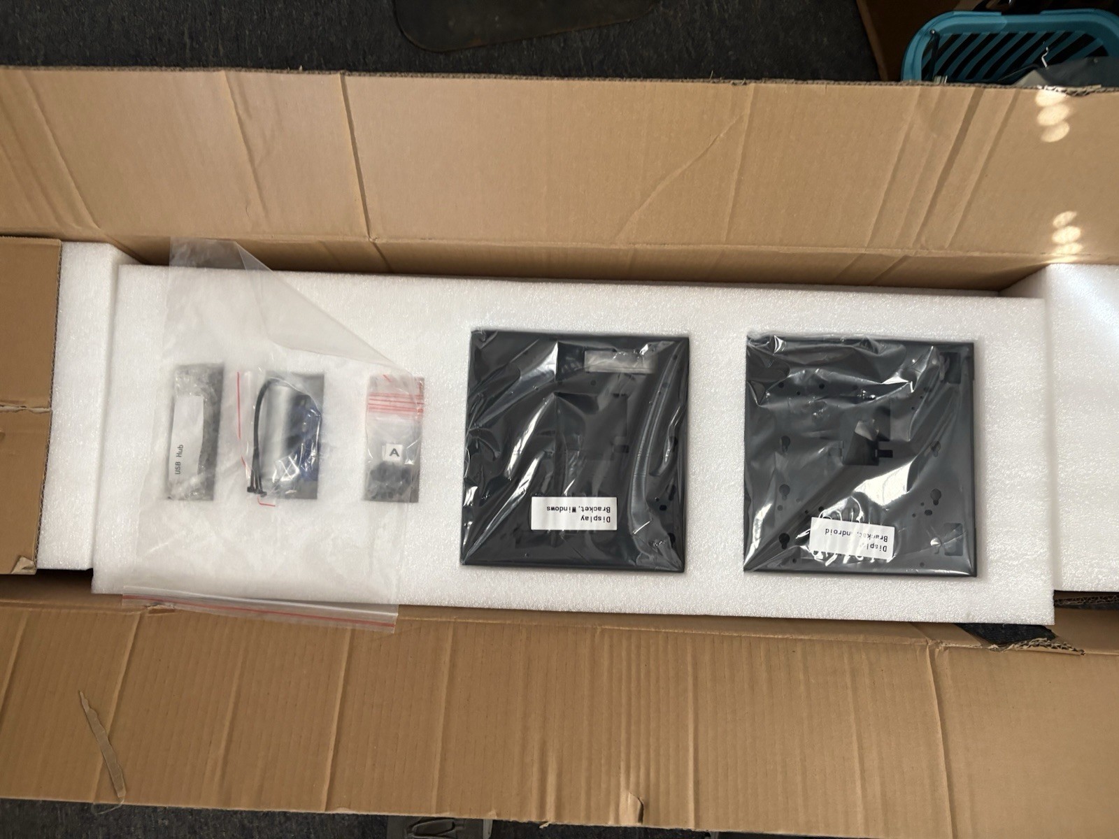 ELO POS Self-Service Stand for 15" 22" Touch Computers