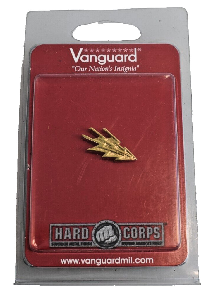 Vanguard Hard Corps Insignia Collar Device: Information Systems Technician Gold