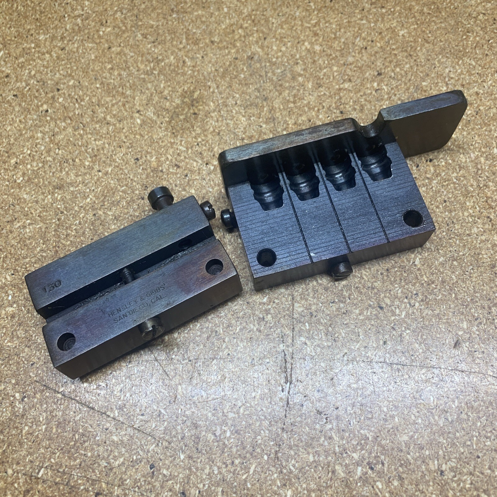 Hensley And Gibbs 130 4 Cavity Mold