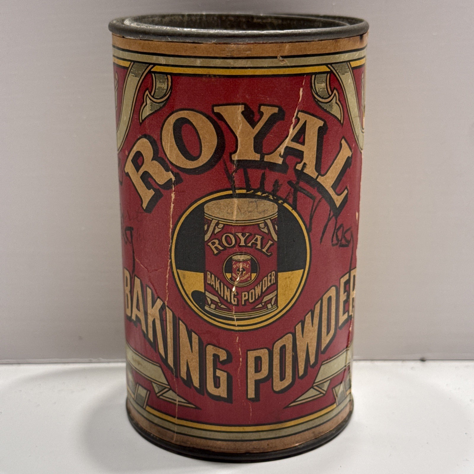Royal Baking Soda 12oz Can