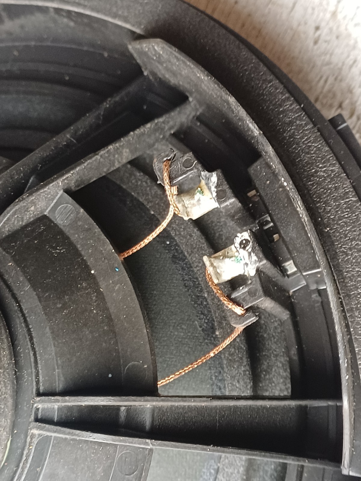 FORD FIESTA MK7 Rear Door Loud Speaker AA6T18808CA OSR 2013