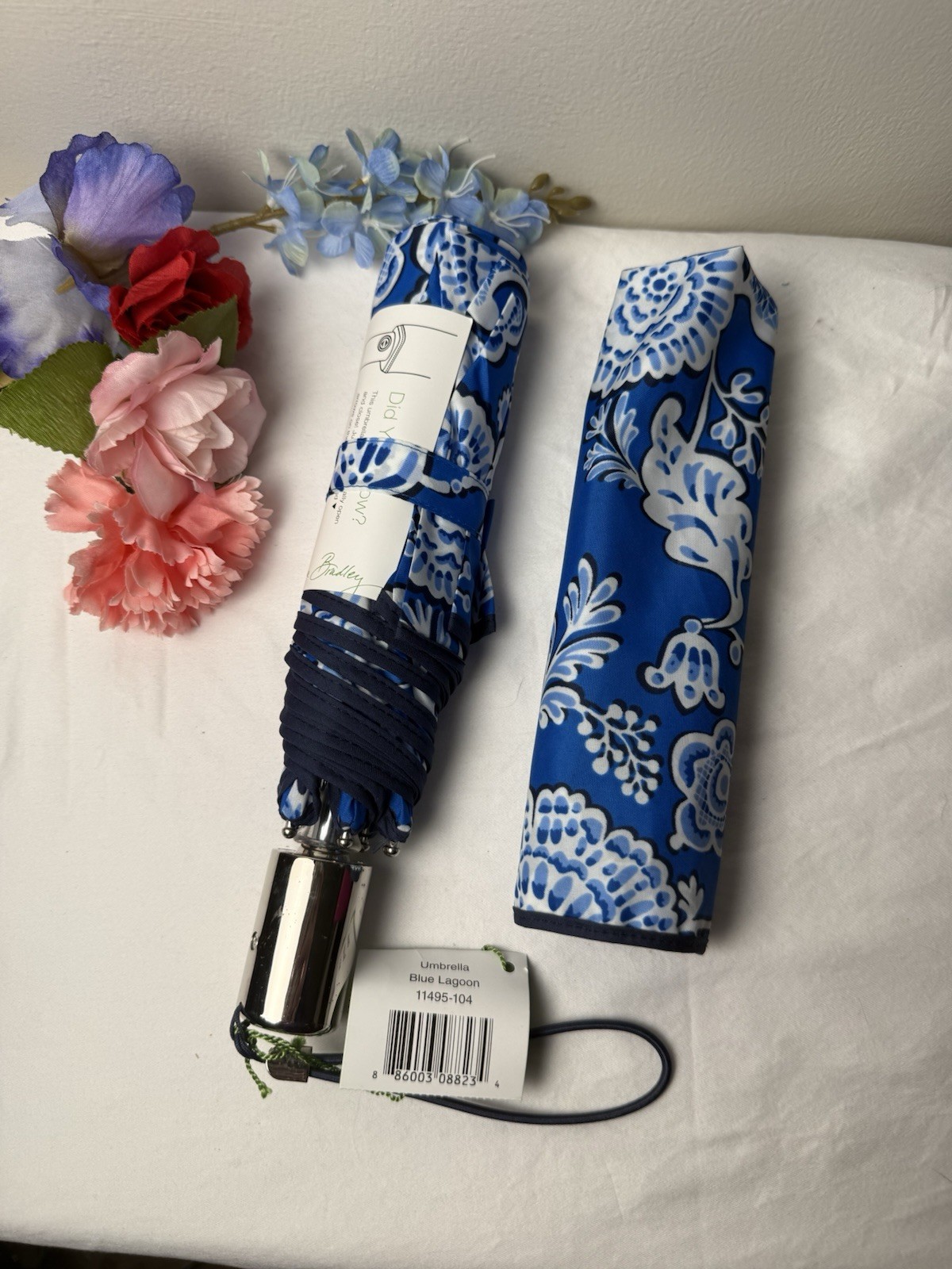 Vera Bradley Blue Lagoon Automatic Umbrella NWT RETIRED Rare 💙