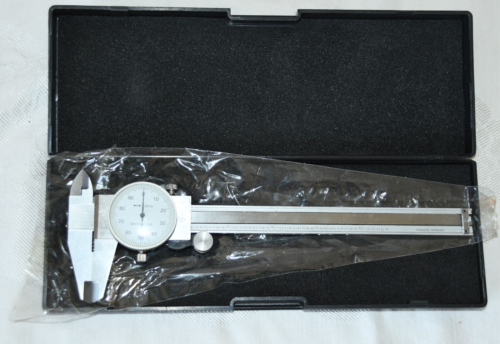 Stainless Steel Hardened 4 Way Dial Caliper 6 Inch Dial Caliper Shock Proof