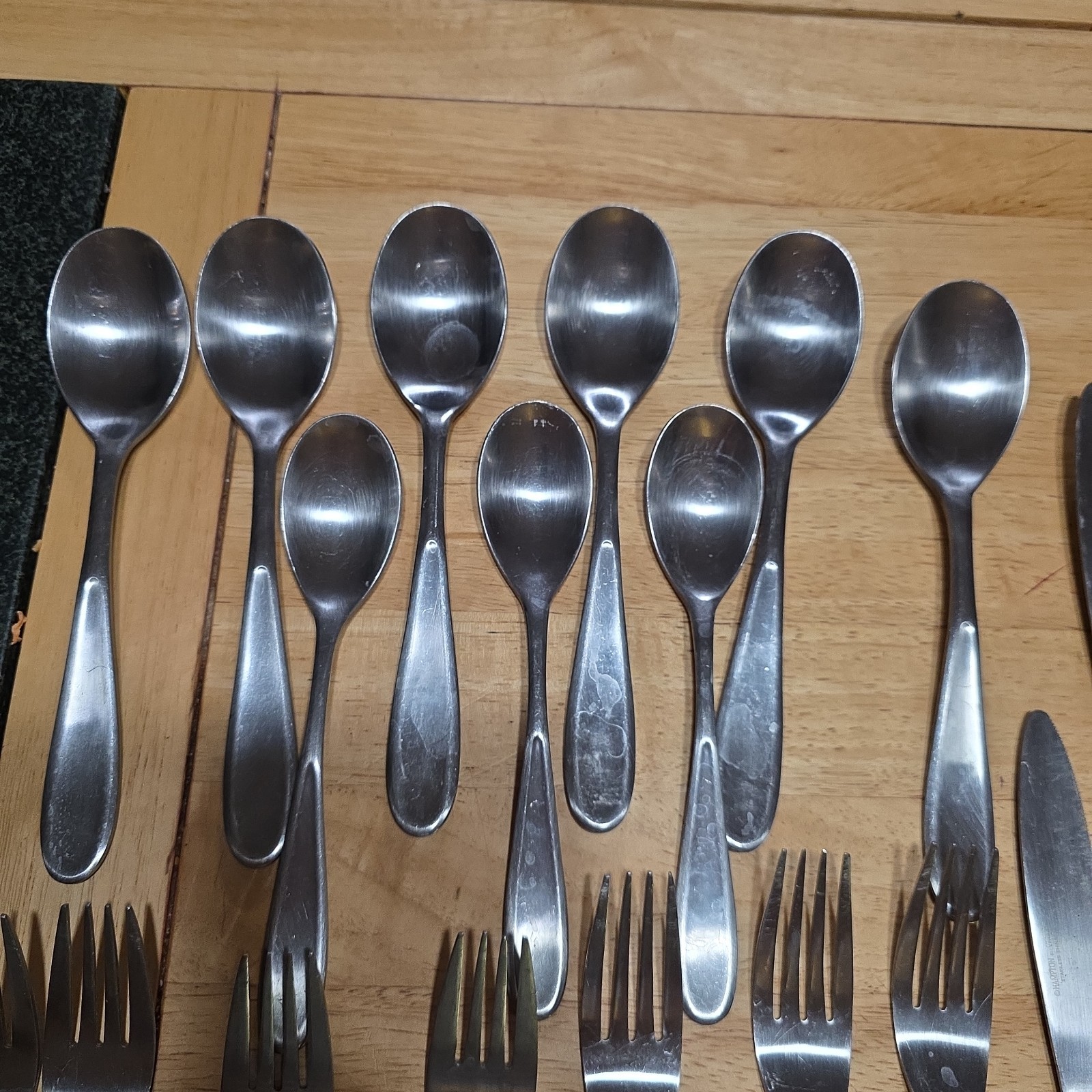 20 Piece Set - Hampton Silversmiths 235 MESSINA Stainless Flatware Misc Pieces