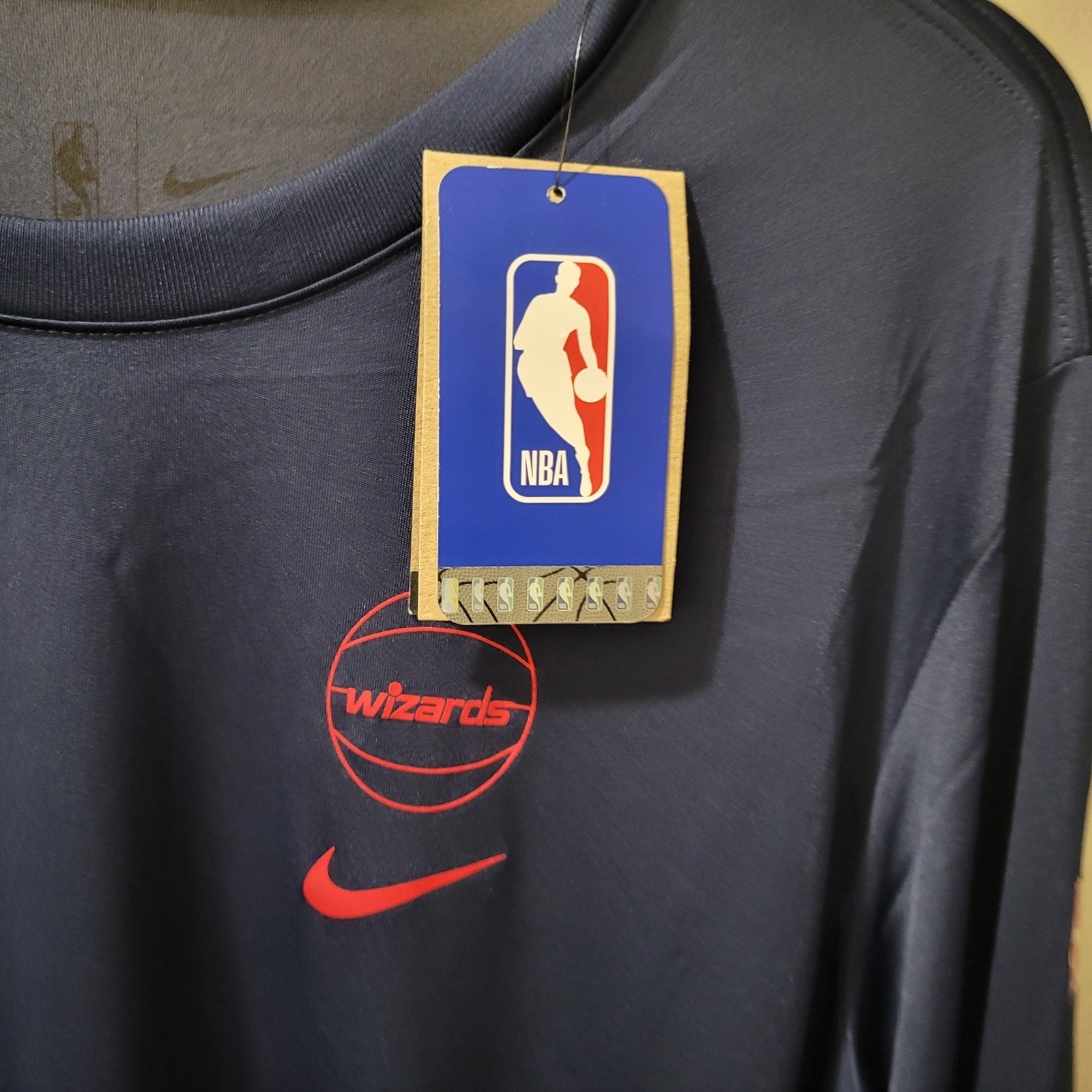 NWT Nike Washington Wizards NBA Dri Fit Long Sleeve T Shirt Mens Navy w Red Logo