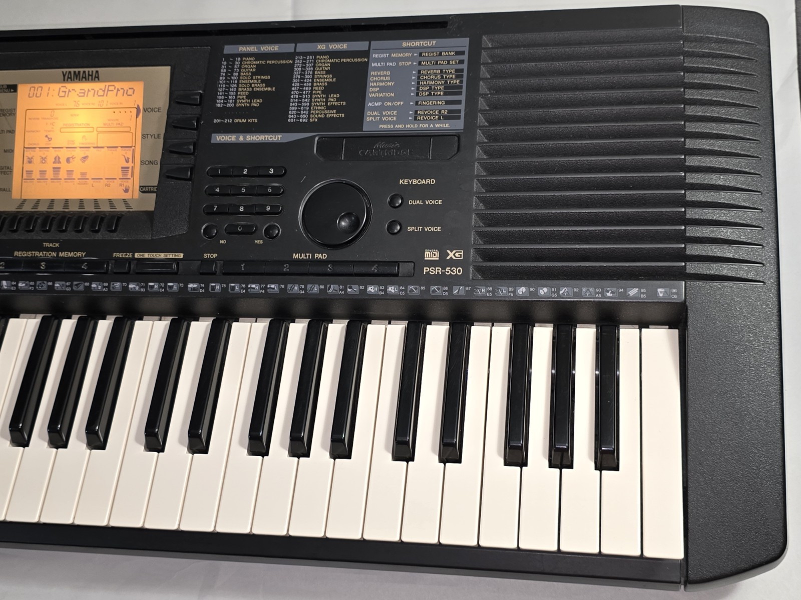 Two Keys Need Repaired Yamaha Electronic Keyboard: PSR-530