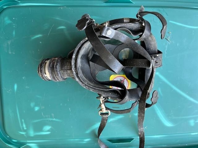 Fireman used SCBA kits (2)
