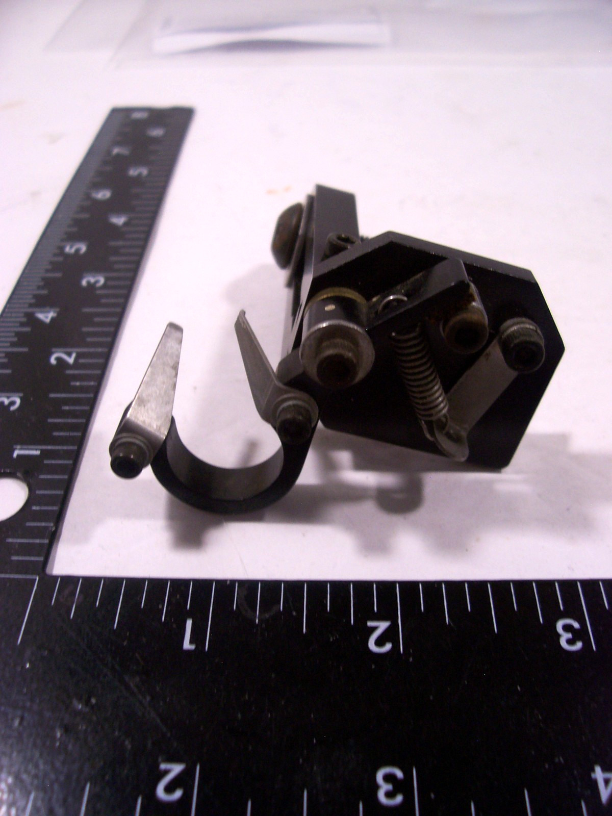 Archery Compound Bow Arrow Rest with Mounting Bolt