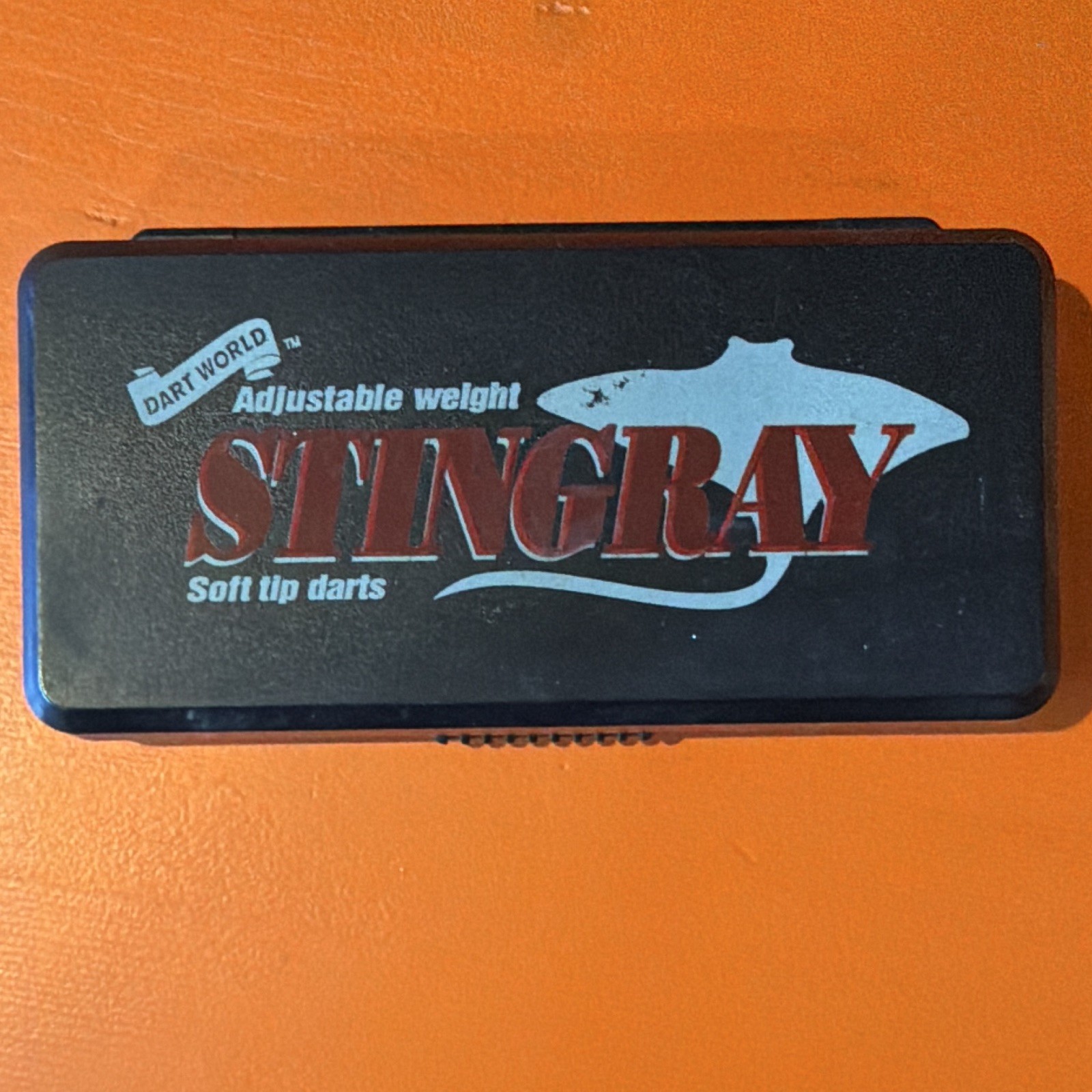 Dart World Stingray Adjustable Weight Soft Tip Darts Set w/ Case Extra Tips READ